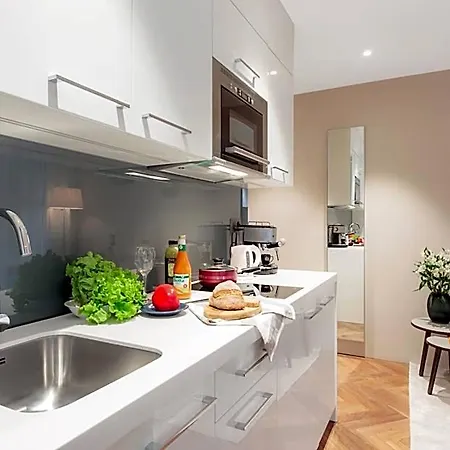 Visionapartments Bellariastrasse - Self Check-in Апартаменти *