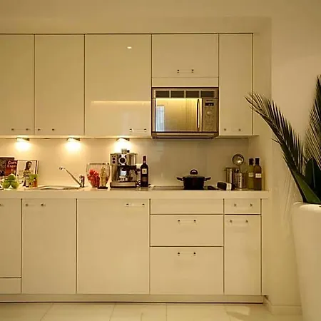 Апартаменти Visionapartments Bellariastrasse - Self Check-in *