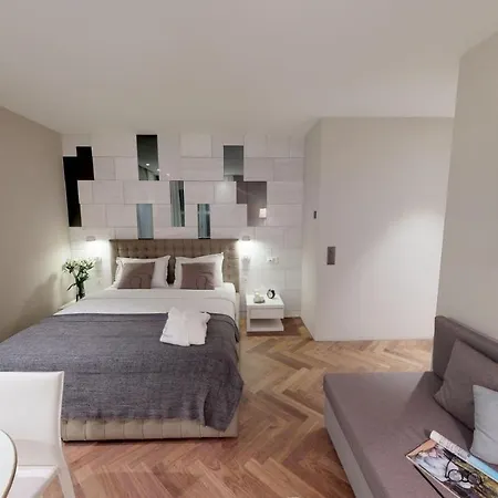 Апартаменти Visionapartments Bellariastrasse - Self Check-in *