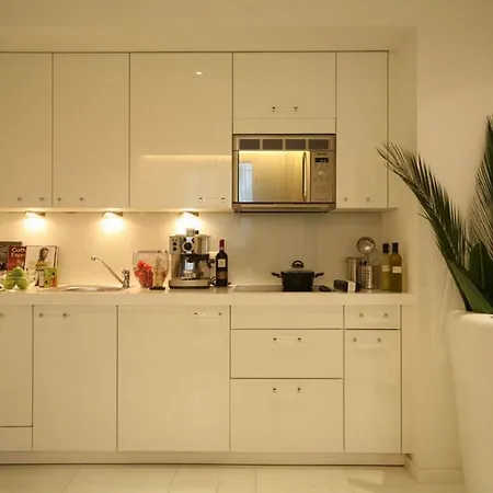 Visionapartments Bellariastrasse - Contactless Check-in Апартаменты