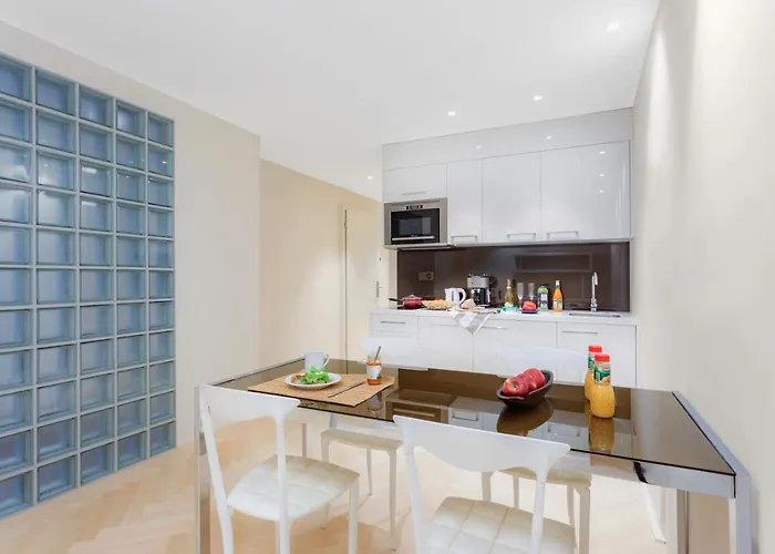 Visionapartments Bellariastrasse - Contactless Check-in * Zurigo